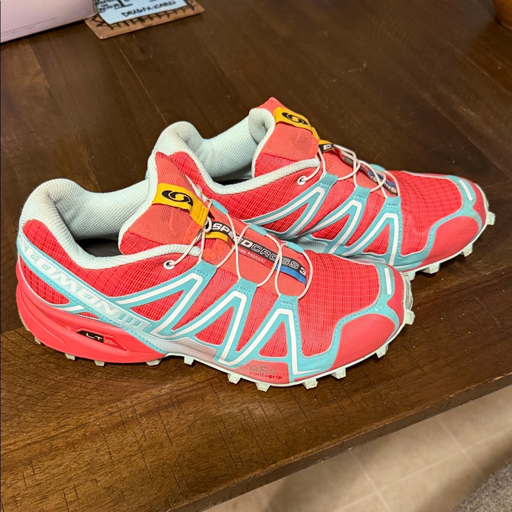 SALOMON Women's Athletic Shoes - Coral and Aqua speed cross 3 size 8 euro 40